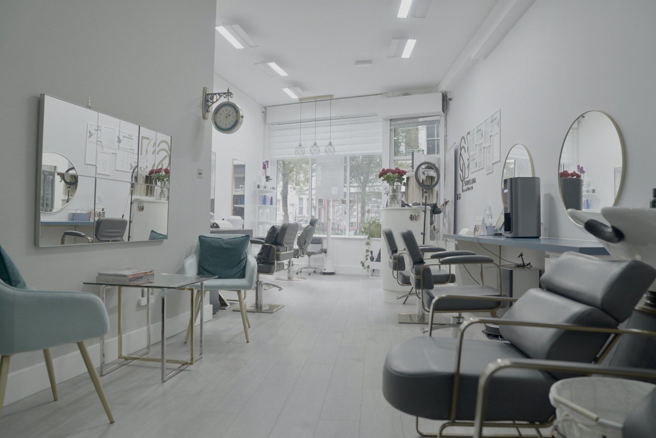 Styling stations at Sorellina Clinic